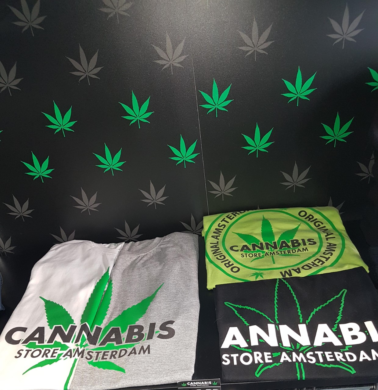 T-SHIRT - Cannabis Store Moncalieri